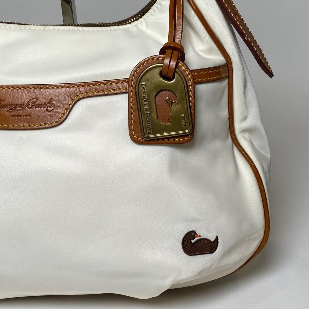 Dooney & Burke Nylon Hobo Shoulder Bag Purse White Brown Leather Handle Duck Tag - Picture 3 of 12